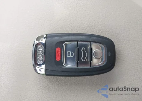 2010 Audi Q5 3.2 Premium из США, поврежденный, VIN WA1LKAFP3AA081891